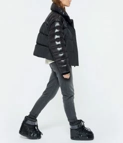 Moon Boot Basses Classic Glance Noir -JEANNE VOULAND SHOP unnamed file 1054