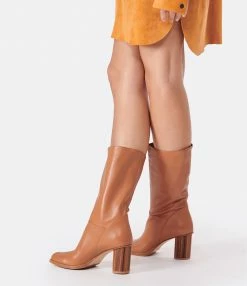 ATELIER CONTENT Bottines Virgina Cuir Cognac -JEANNE VOULAND SHOP unnamed file 51